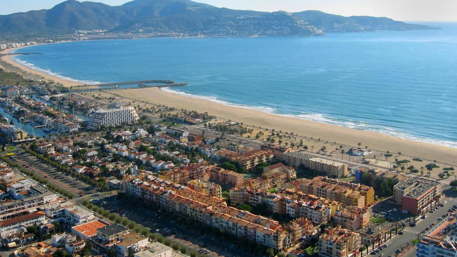 Apart-Rent Apartamento Gran Reserva 0056 Empuriabrava 0*,  Spain